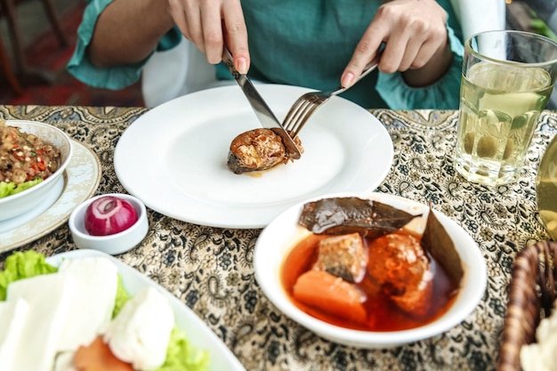 Gdzie zjeść rybę w Warszawie na świeżo i z widokiem?