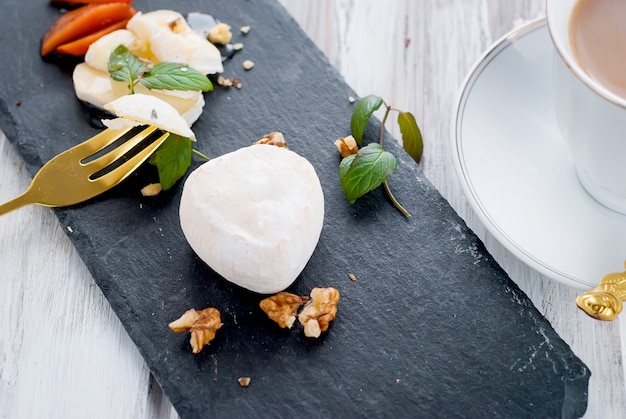 Burrata jak się robi w domowych warunkach?